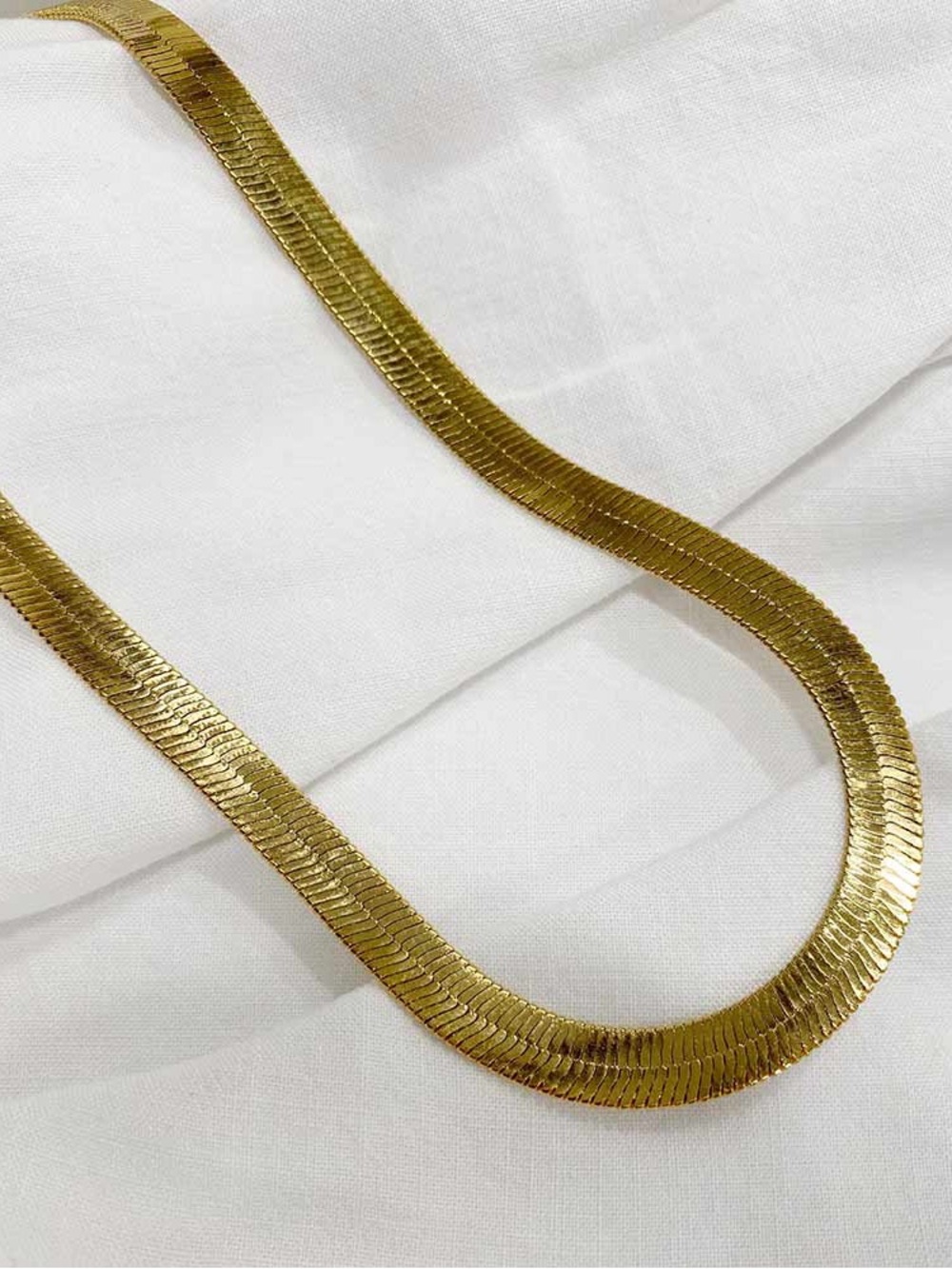Thick Herringbone chain necklace
